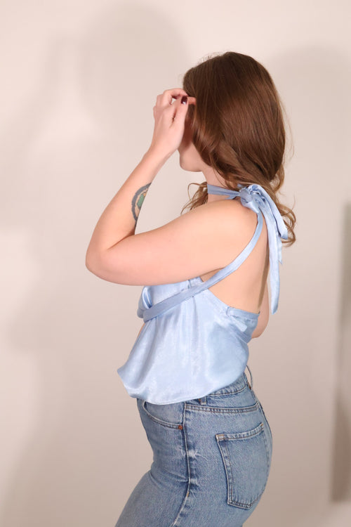 The transition piece (baby blue)