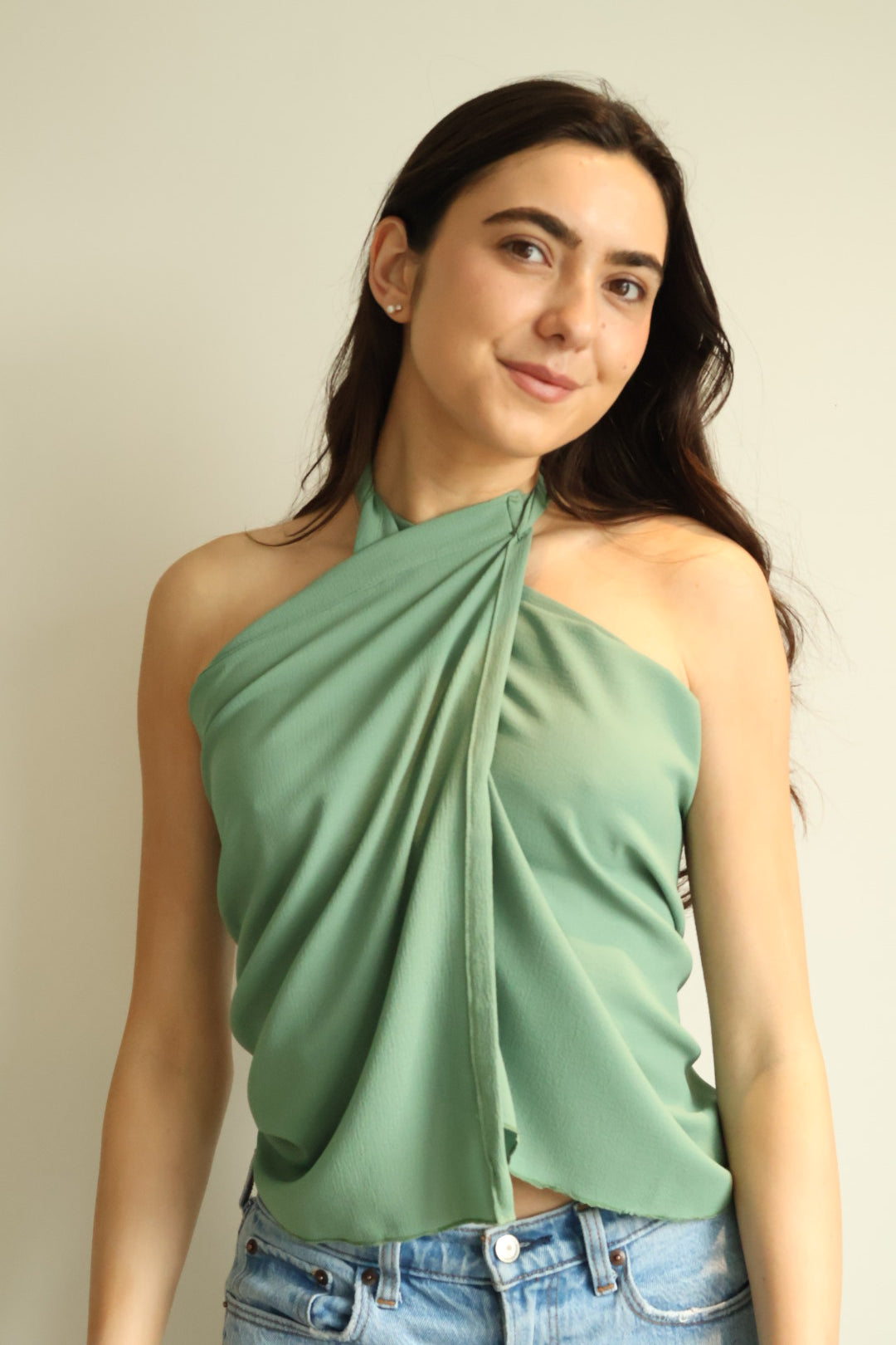 The transitional top (green)